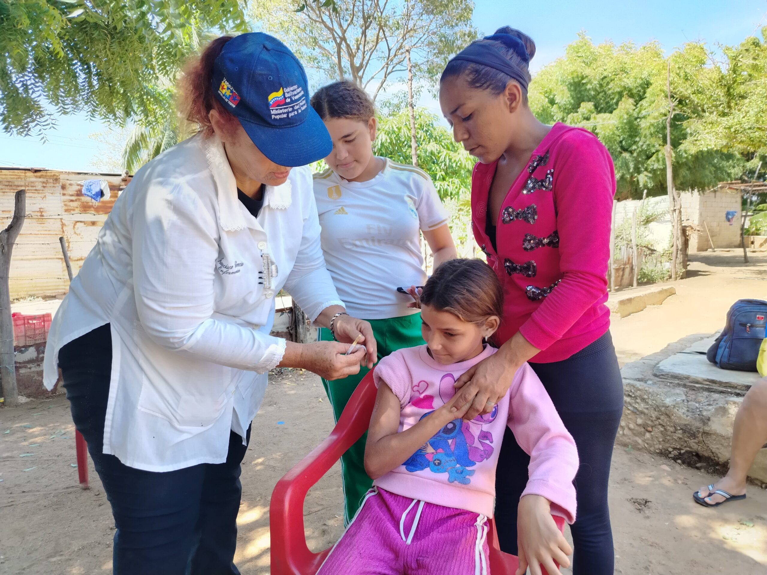 Fundación Inzit desplegó jornada de atención médica integral para 30 familias de Puerto Costa Bolívar