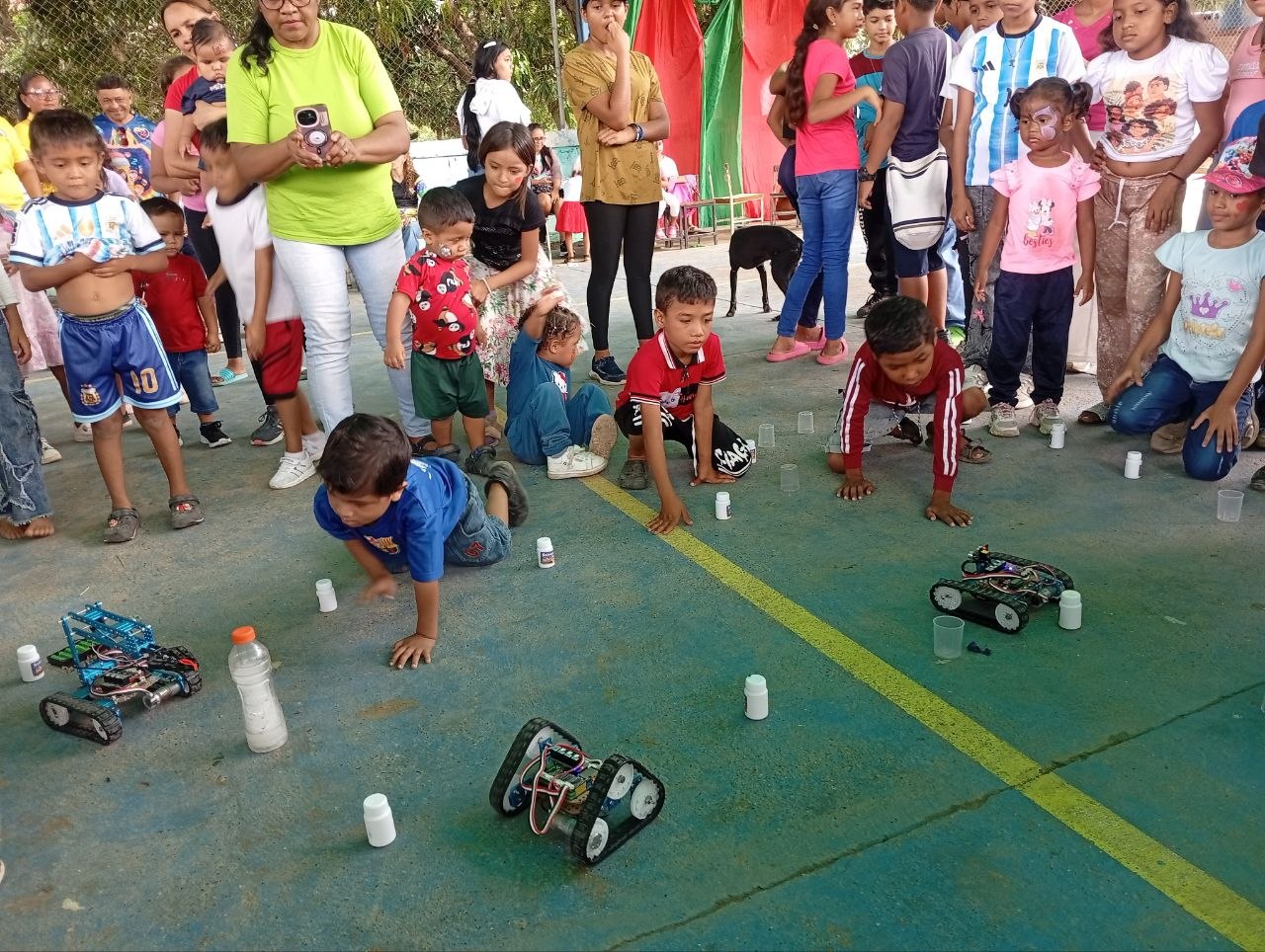 Apure culmina con éxito la segunda semana de las Vacaciones Científicas y Tecnológicas 2026