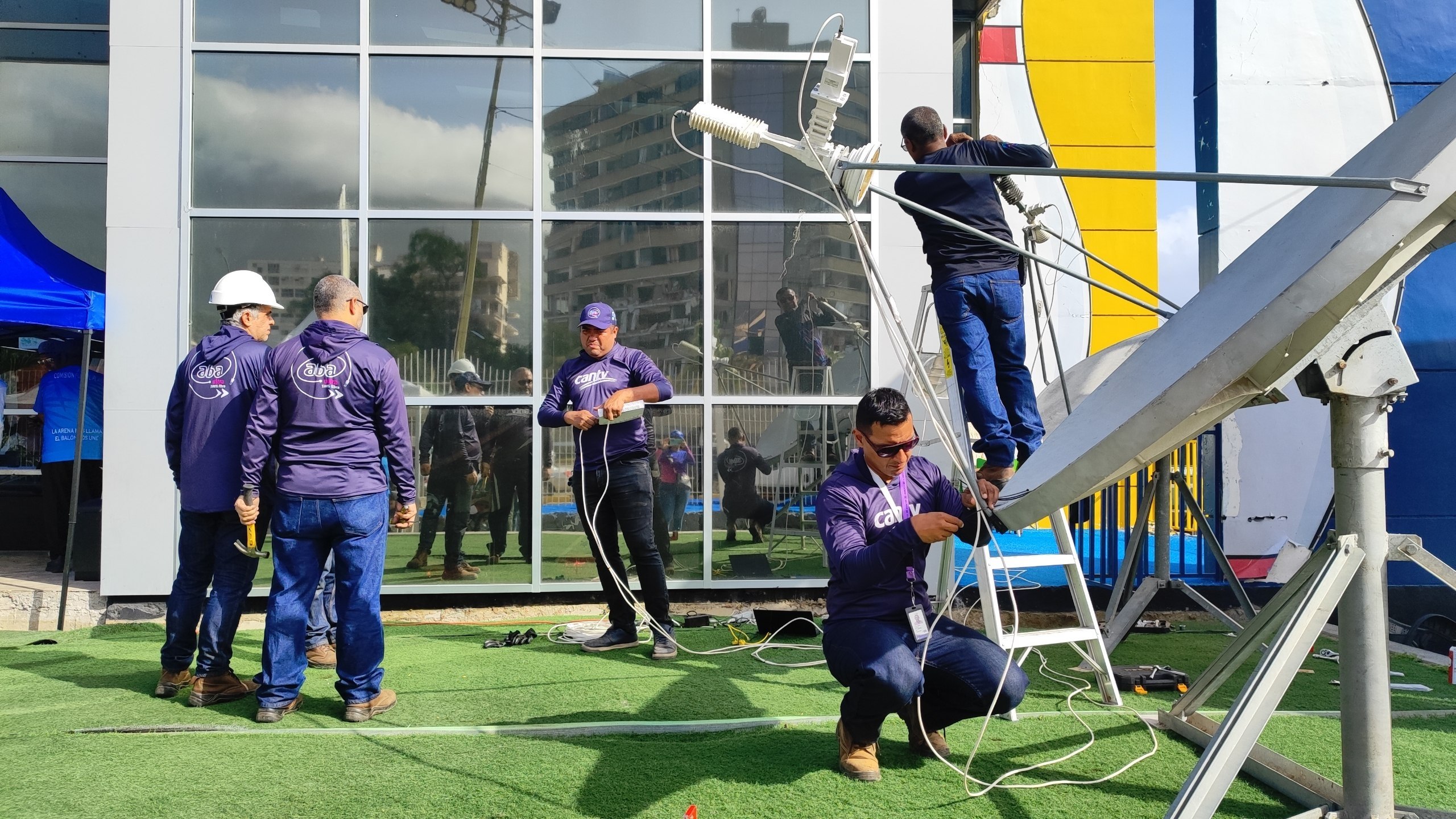 Cantv garantiza conectividad satelital a los Campamentos Transitorios en La Guaira