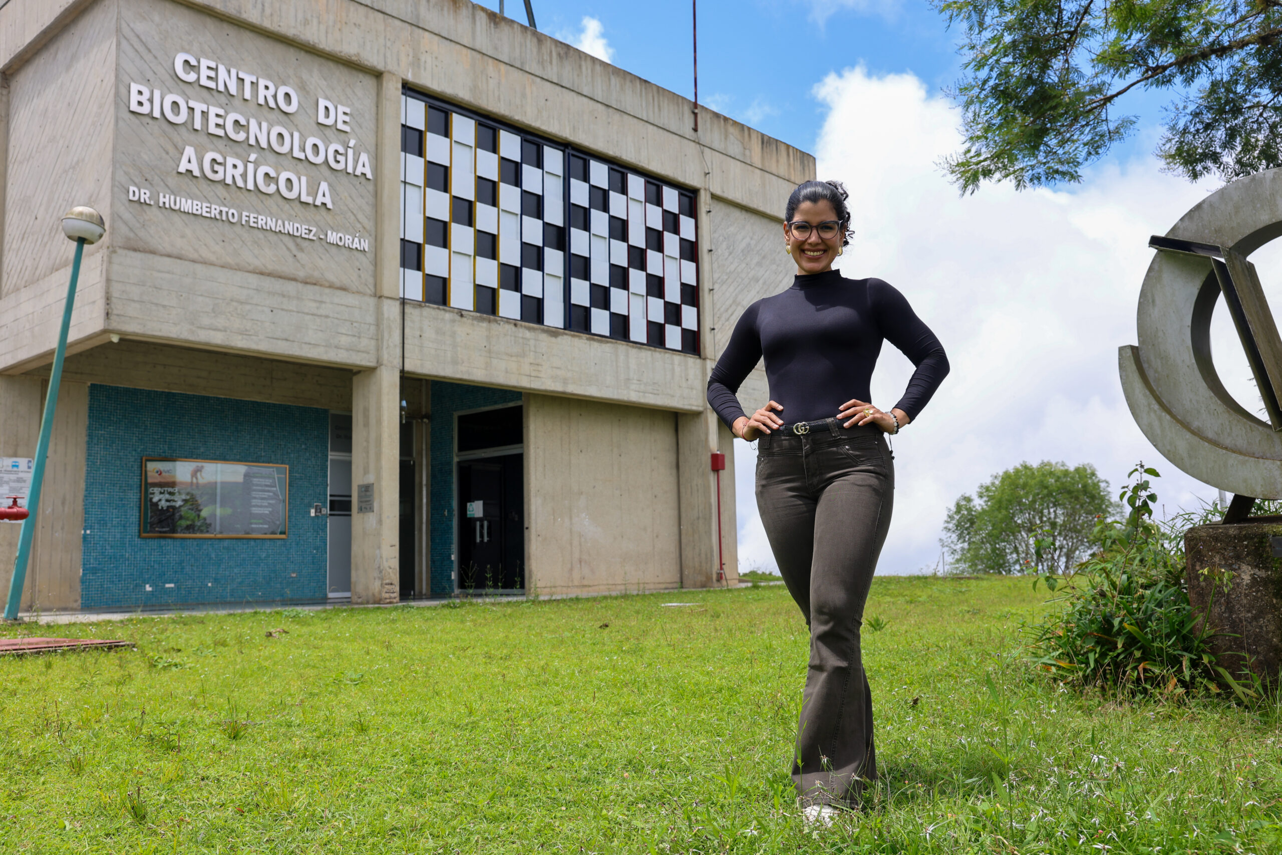 Mariana Andrade ejerce desde el IVIC la biotecnología con propósito social