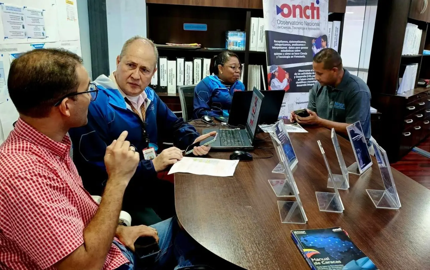 Oncti despliega jornada de divulgación del Recitven para fortalecer el mapa científico nacional