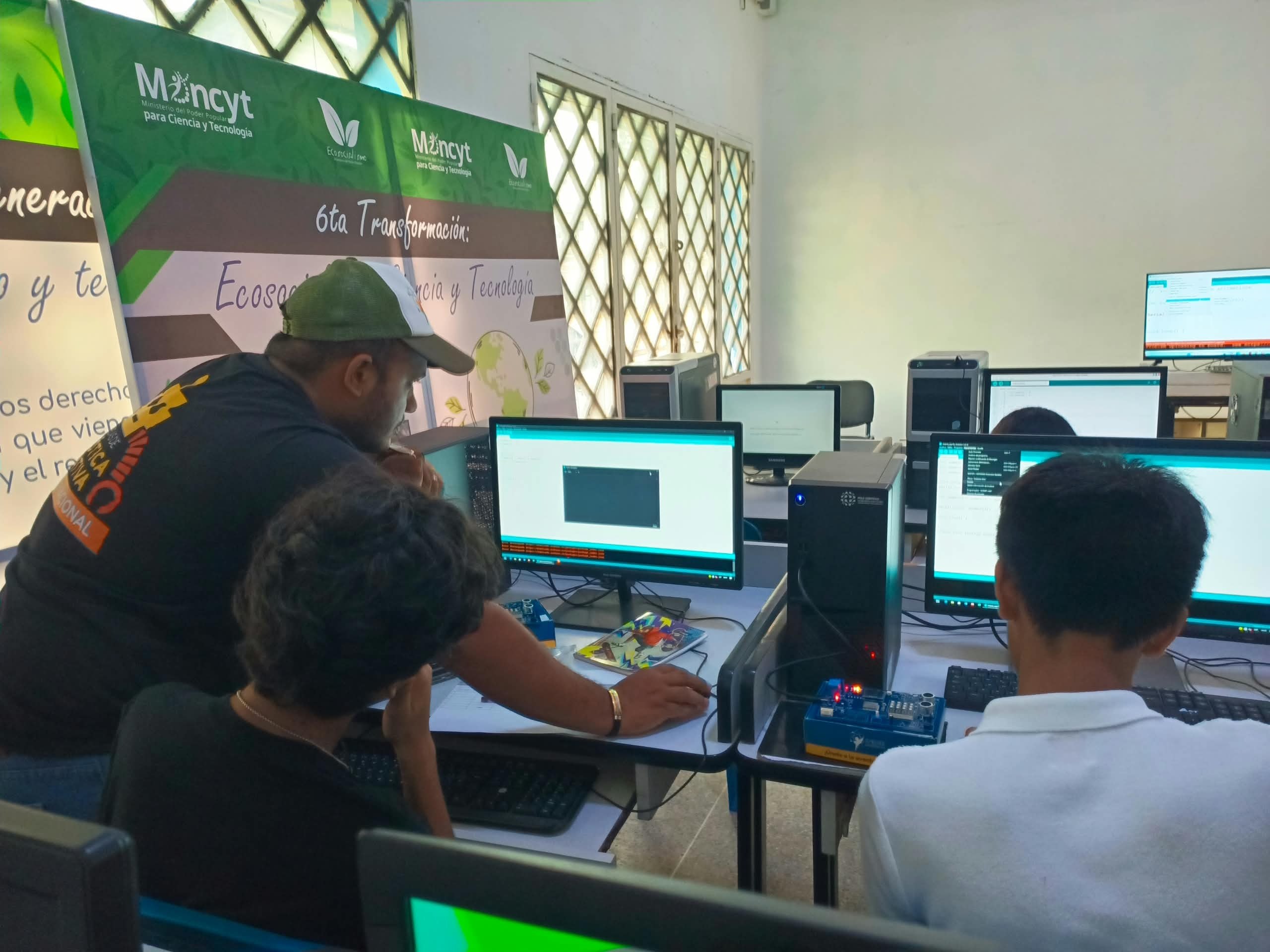 Fundacite Apure inició Taller Avanzado de Robótica para estudiantes destacados de la entidad