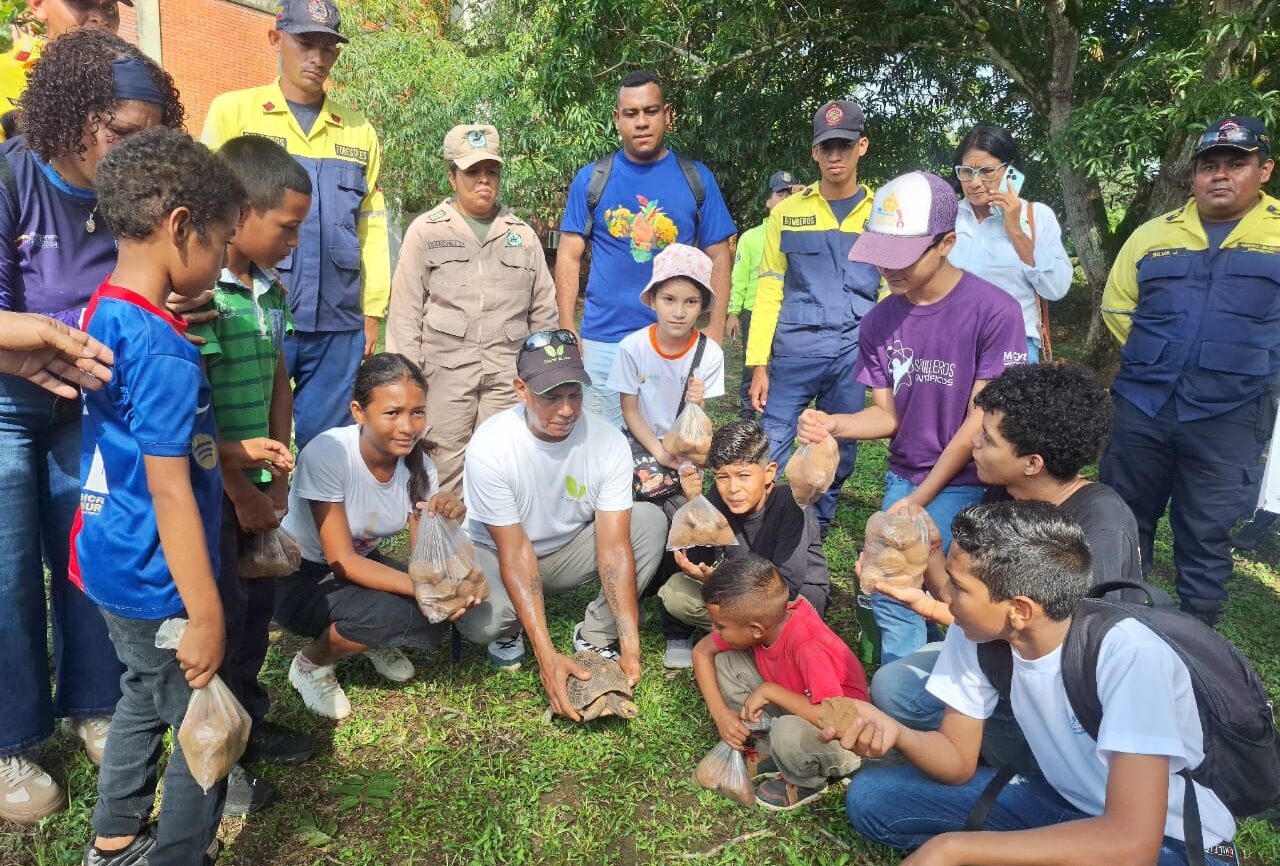 Fundacite Cojedes y Semilleros Científicos impulsan jornada ecológica «Sembrando para la Vida»