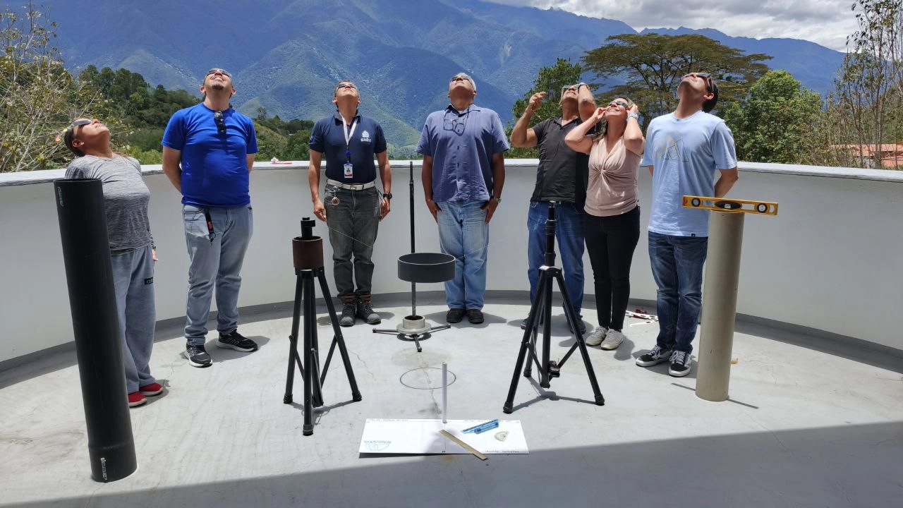 Fundación Cidata registró y estudió el fenómeno del Sol cenital en Mérida
