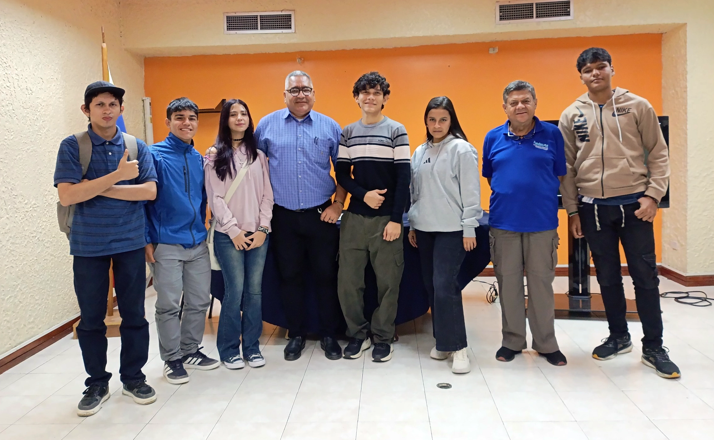 Mincyt impulsa formación de jóvenes larenses clasificados a la Fase III de las OVN 2026