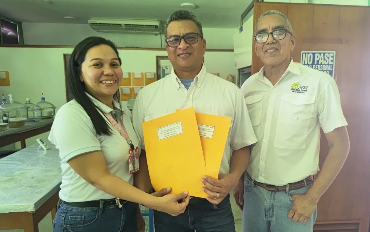 Fundación CIEPE entrega segundas muestras del Programa de Comparación de Resultados Interlaboratorios 2026