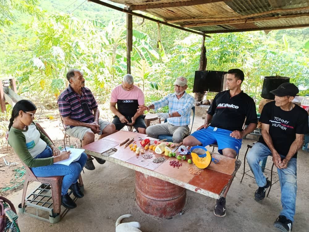 Fundacite Sucre dictó taller sobre recolección y selección de semillas artesanales