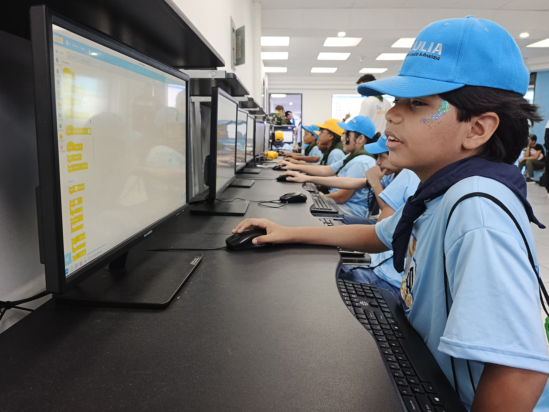 Mincyt y entes regionales impulsan la formación tecnológica infantil en Zulia y Sucre