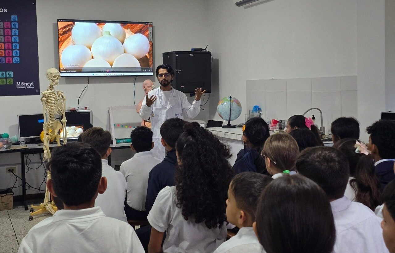 Fundacite Mérida dicta taller «Ciencia en Acción» a estudiantes de la unidad educativa Timoteo Aguirre